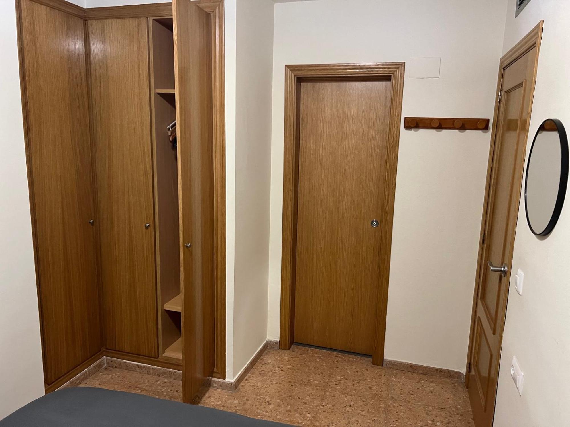 Habitacion Doble Con Bano Privado Διαμέρισμα Βαλένθια Εξωτερικό φωτογραφία